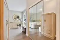 305 1705 MARTIN DRIVE - thumbnail 14