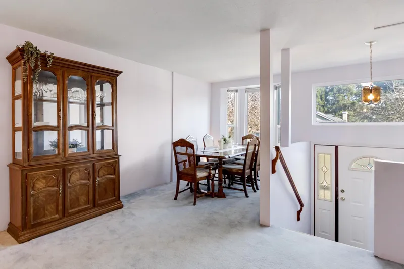 5871 ARGYLE STREET - photo 4 of 25