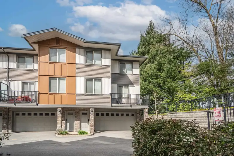 35 34248 KING ROAD - photo 1 of 38