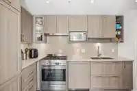 317 5665 BOUNDARY ROAD - thumbnail 5