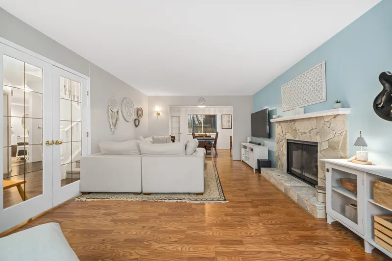 19566 PARK ROAD - photo 3 of 25