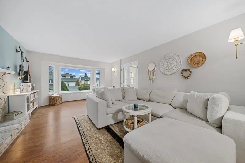 19566 PARK ROAD - photo 4 of 25