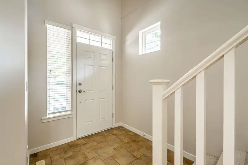 24 15288 36 AVENUE - photo 4 of 32