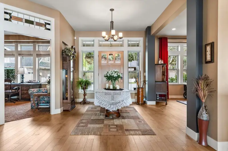 9441 HAYWARD STREET - photo 4 of 25