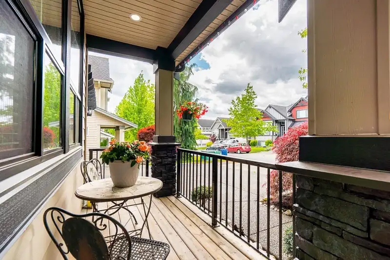 2290 CHARDONNAY LANE - photo 3 of 32
