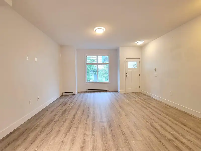 40 9718 161A STREET - photo 3 of 28