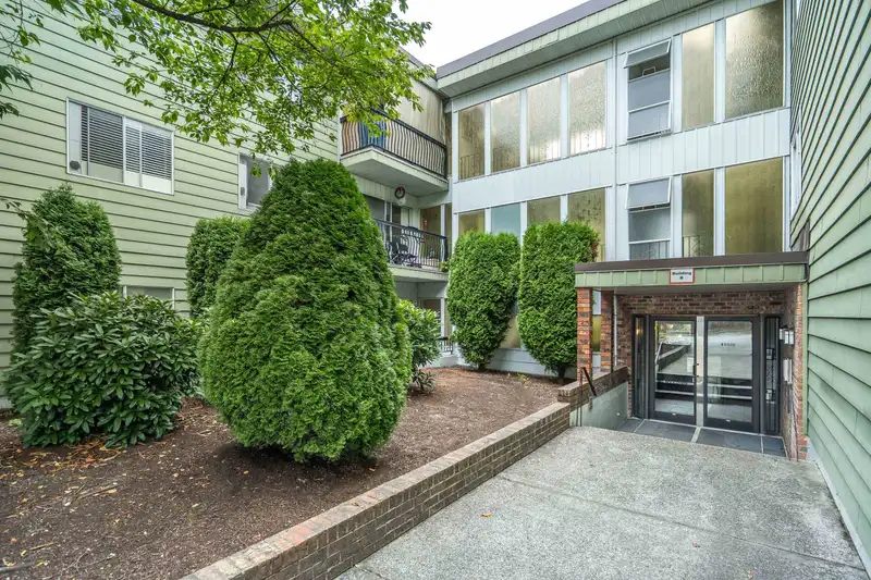 392C 8635 120 STREET - photo 1 of 26