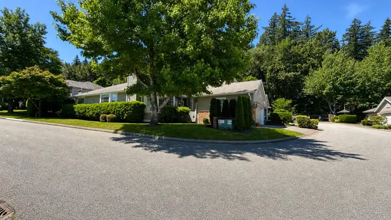 15 2688 150 STREET - photo 2 of 31