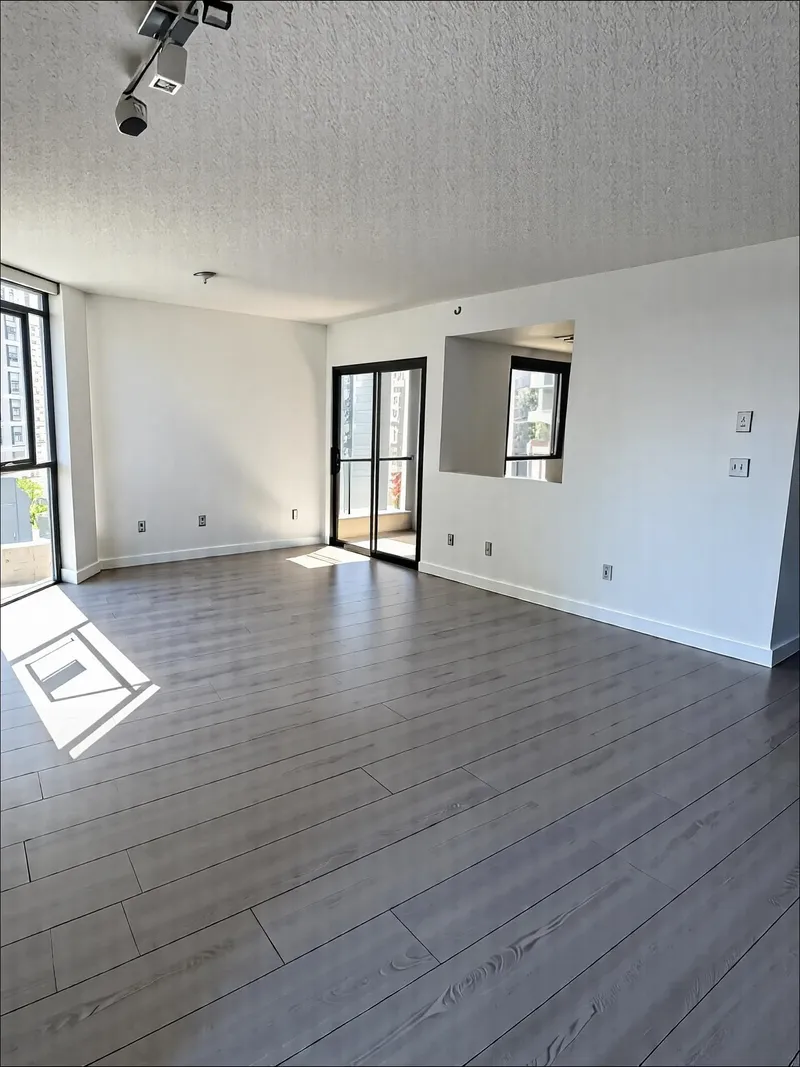 1803 867 HAMILTON STREET - photo 3 of 19