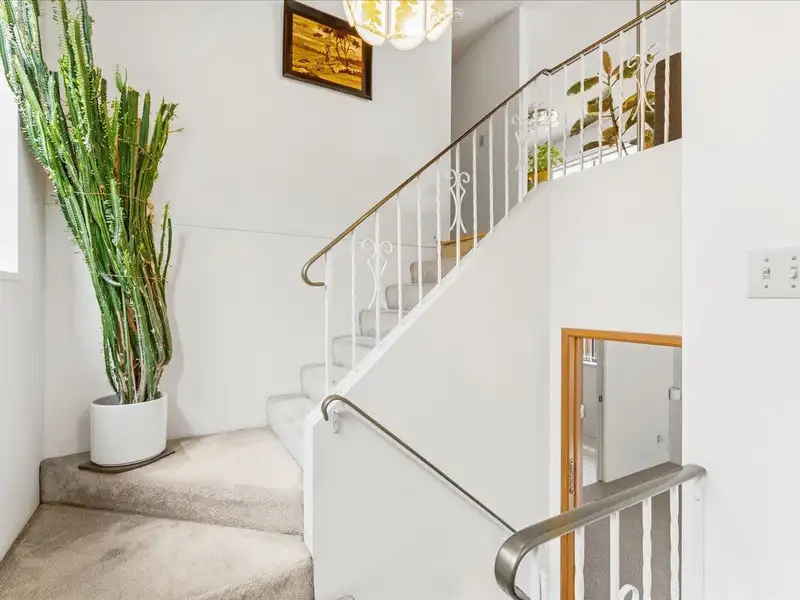 7611 OAK STREET - photo 2 of 39
