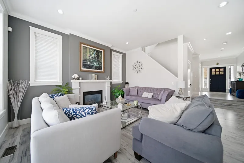 24345 104 AVENUE - photo 3 of 25