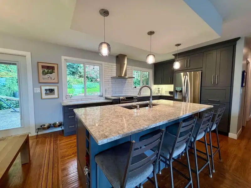 918 BAKER DRIVE - photo 4 of 24