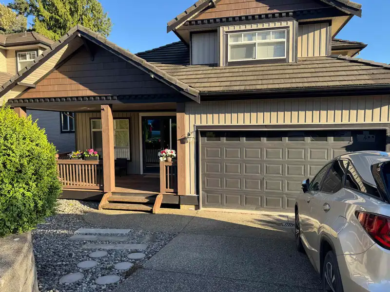 13328 MCCAULEY CRESCENT - photo 1 of 3