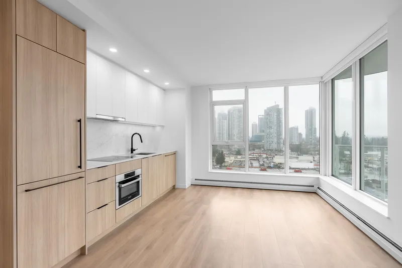 1108 13685 102 AVENUE - photo 2 of 25