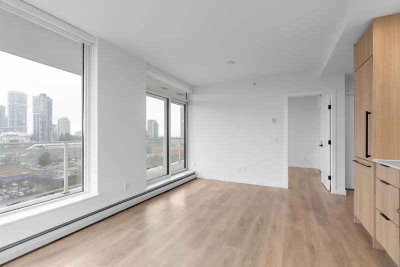 1108 13685 102 AVENUE - photo 4 of 25