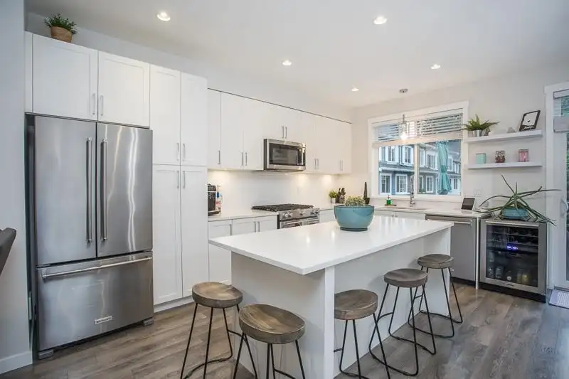 2 127 172ND STREET - photo 2 of 39