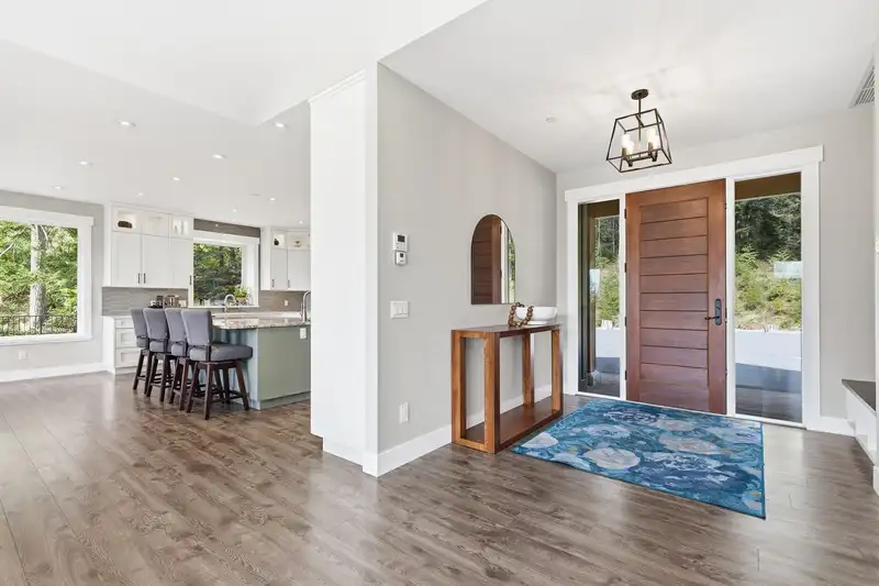 9960 LINDSAY TERRACE - photo 3 of 40