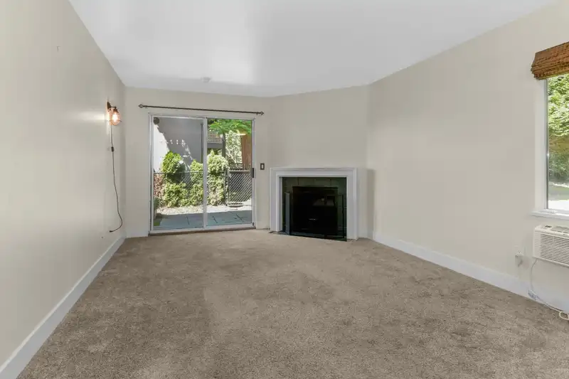 114 34909 OLD YALE ROAD - photo 3 of 21