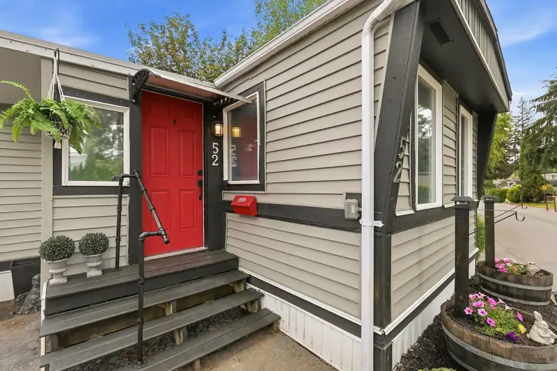 52 24330 FRASER HIGHWAY - photo 3 of 38
