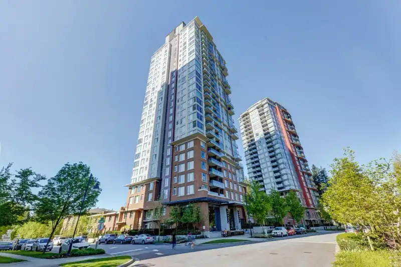 403 3100 WINDSOR GATE - photo 1 of 40