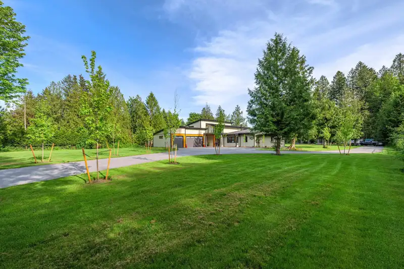 21808 6 AVENUE - photo 1 of 40