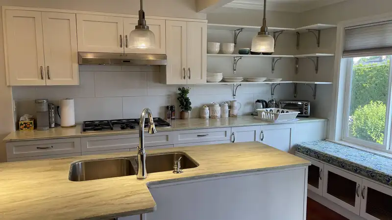 816 E 52ND AVENUE - photo 1 of 15