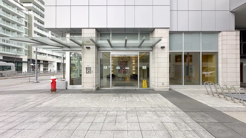 856 6288 NO. 3 ROAD - photo 3 of 23