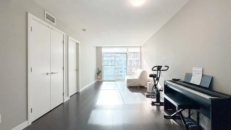 856 6288 NO. 3 ROAD - photo 4 of 23