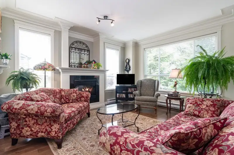 218 32729 GARIBALDI DRIVE - photo 4 of 34