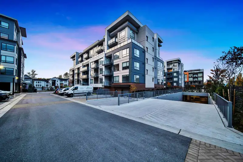 109 7936 206 STREET - photo 1 of 1