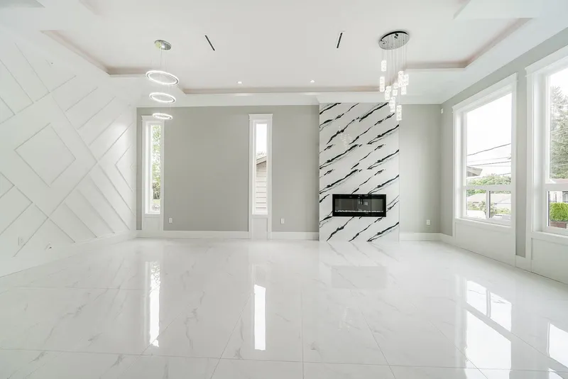 13978 113A AVENUE - photo 2 of 11