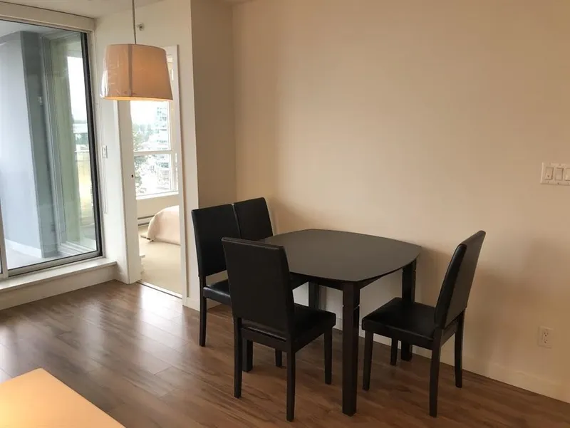 907 13325 102A AVENUE - photo 3 of 19