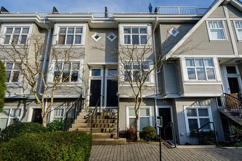 23 1203 MADISON AVENUE - photo 1 of 31