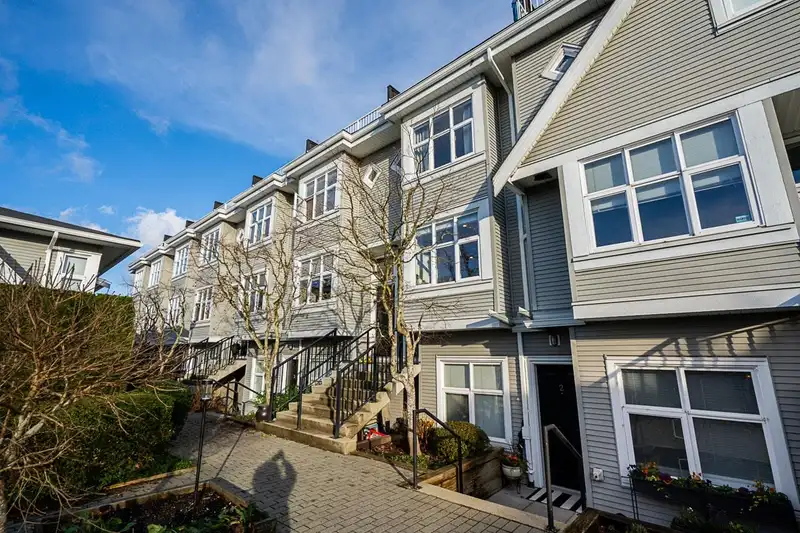 23 1203 MADISON AVENUE - photo 2 of 31
