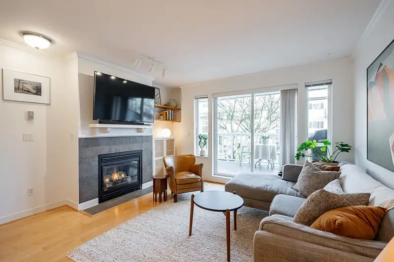 23 1203 MADISON AVENUE - photo 4 of 31
