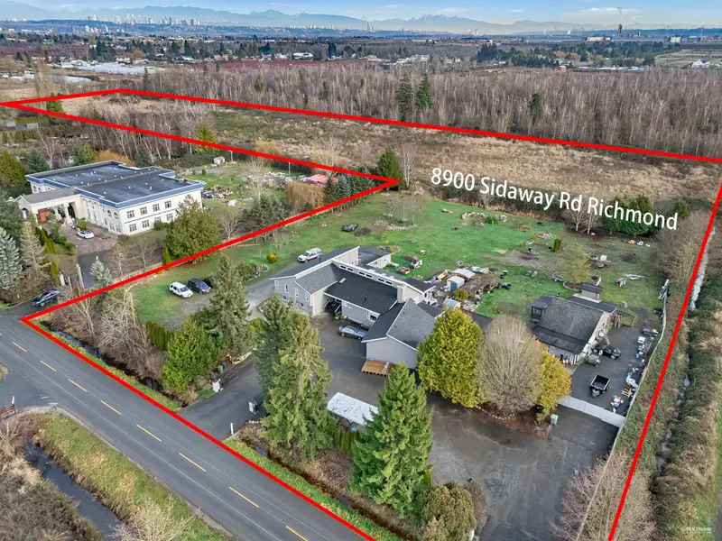 8900 SIDAWAY ROAD - photo 1 of 25