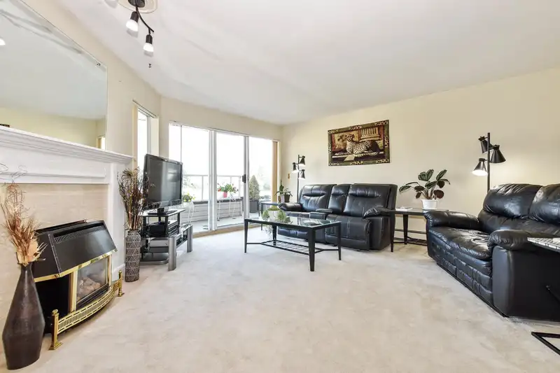 103 32669 GEORGE FERGUSON WAY - photo 4 of 22