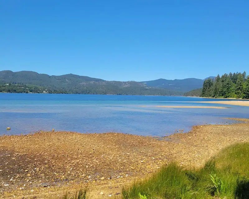 6279-6283 SECHELT INLET ROAD - photo 1 of 40