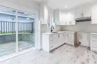 1010 E 24TH AVENUE - thumbnail 2