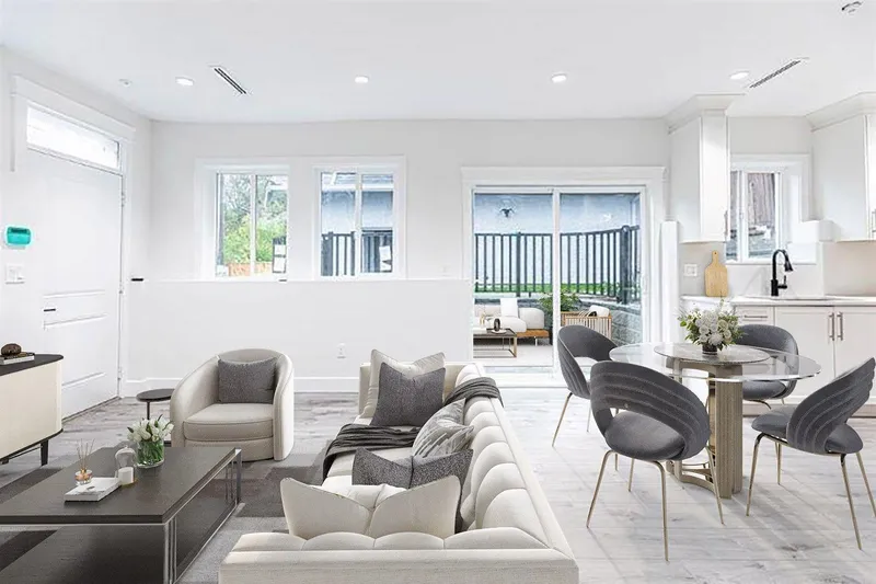 1010 E 24TH AVENUE - photo 3 of 5