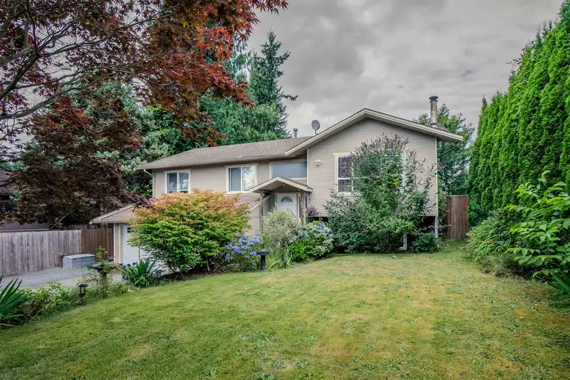 35073 EWERT AVENUE - photo 1 of 38