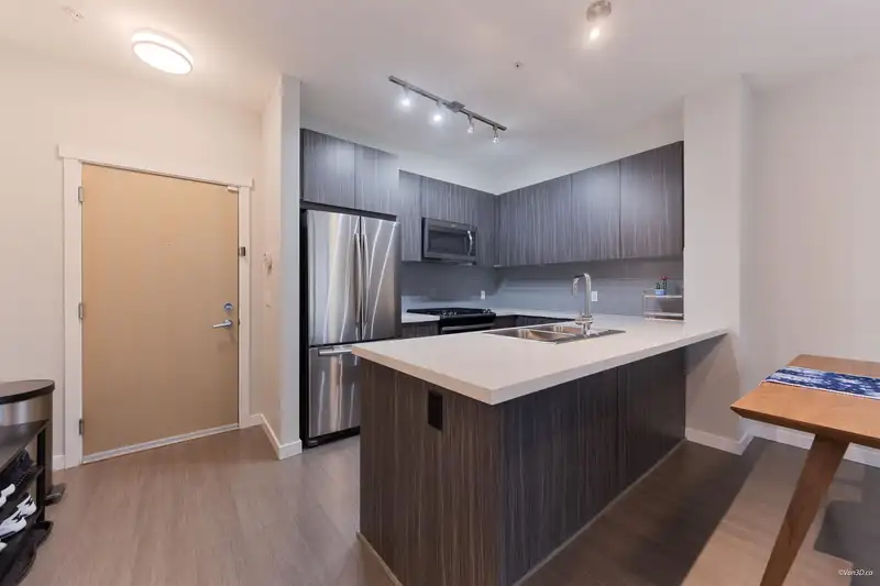 104 607 COTTONWOOD AVENUE - photo 2 of 30