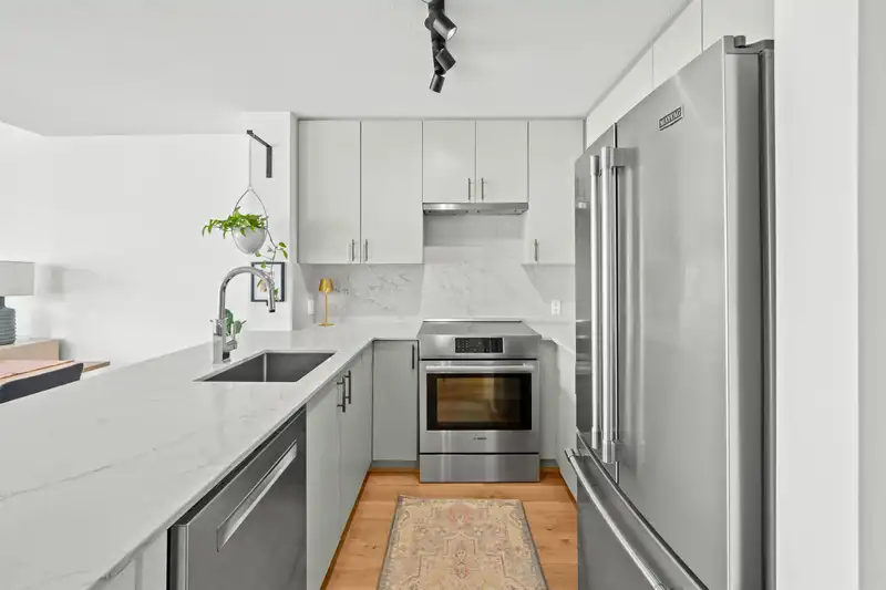 508 124 W 3RD STREET - photo 3 of 24