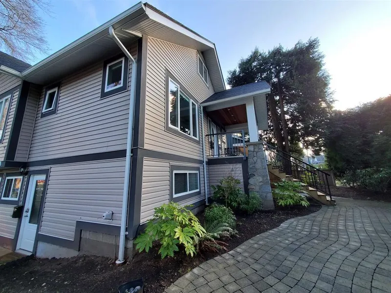 195 W 12 AVENUE - photo 4 of 25