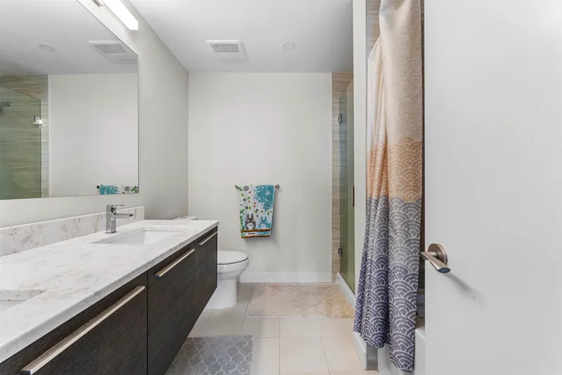 1805 6288 CASSIE AVENUE - photo 2 of 25