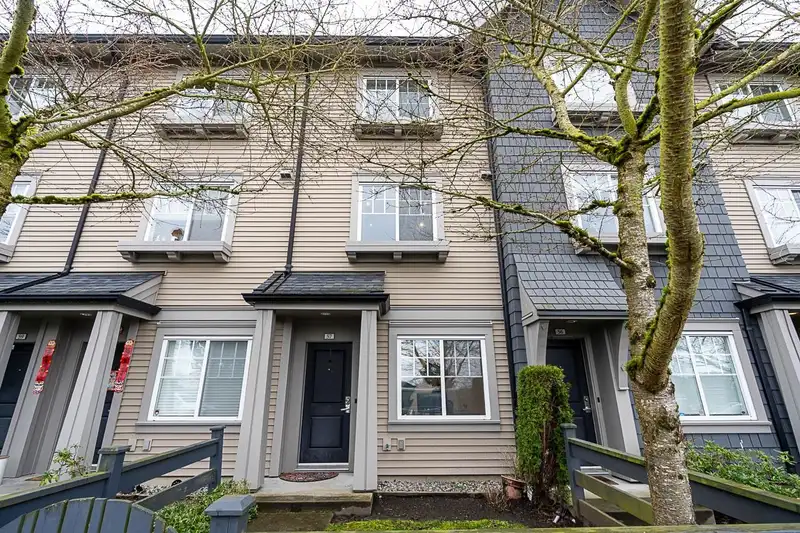 57 6450 187 STREET - photo 2 of 30