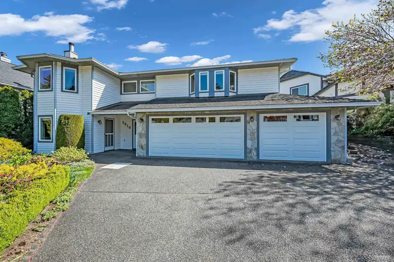 2810 MARA DRIVE - photo 3 of 39