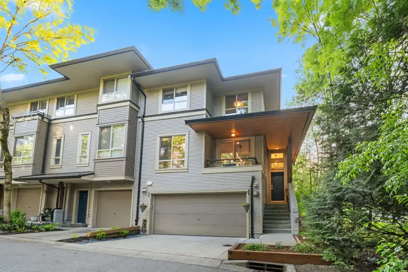 77 100 KLAHANIE DRIVE - photo 2 of 40