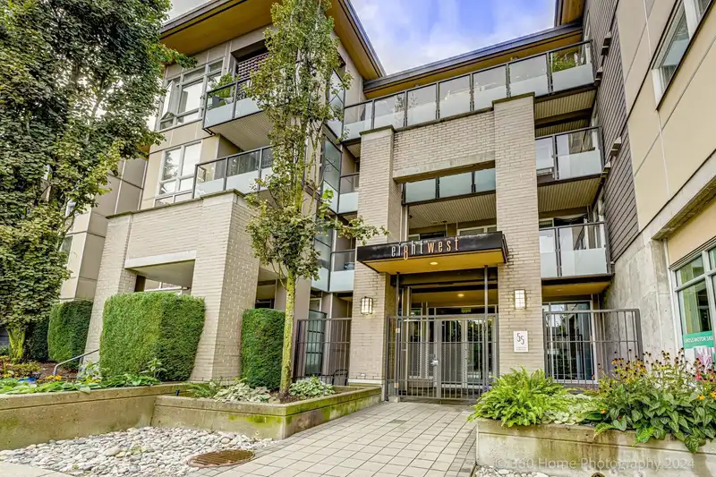 204 55 EIGHTH AVENUE - photo 1 of 26