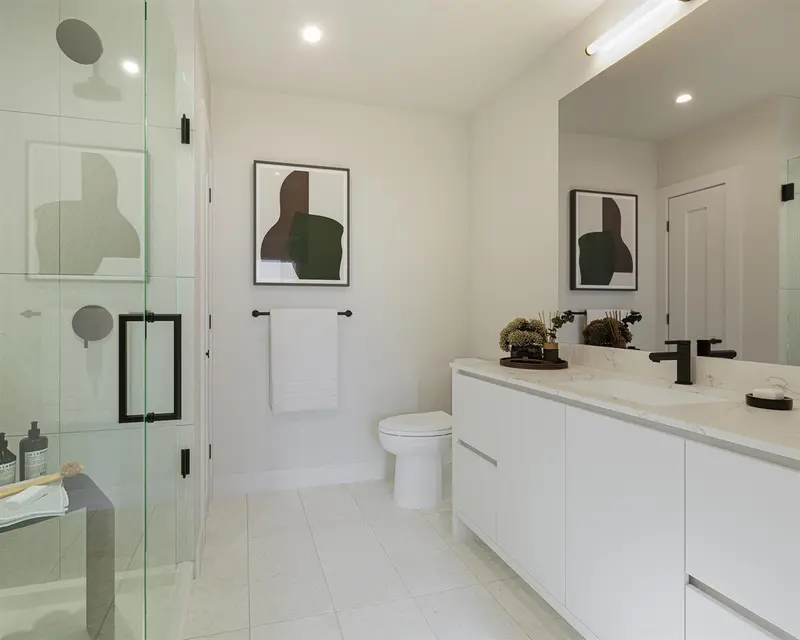 102 636 TYNDALL STREET - photo 4 of 10